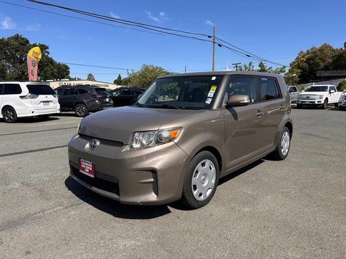 2012 Scion xB Release Series 9.0
