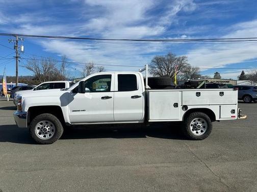 2017 Chevrolet Silverado 3500 WT