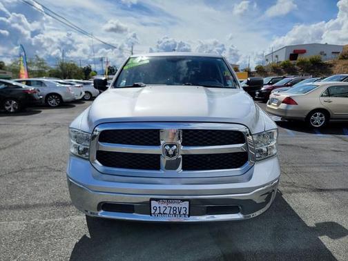 2016 RAM 1500 SLT