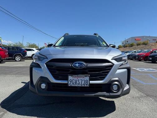 2023 Subaru Outback Premium