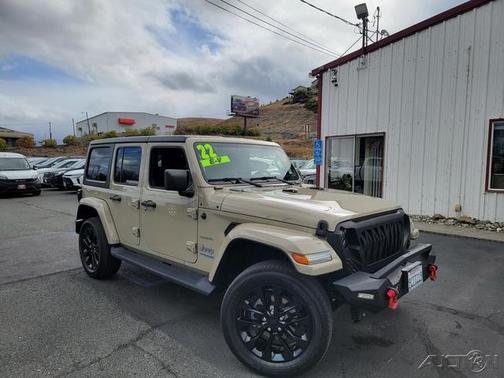 2022 Jeep Wrangler Unlimited 4xe Sahara
