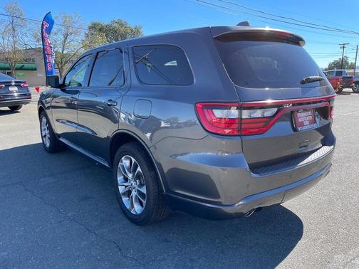 Photo 5 of 12 of 2019 Dodge Durango GT Plus