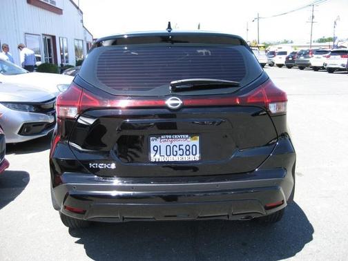 2024 Nissan Kicks S