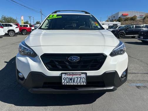 Crystal White Pearl 2023 Subaru Crosstrek Premium