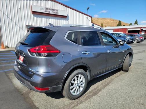 2017 Nissan Rogue Hybrid SV