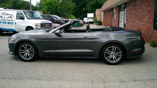 2015 Ford Mustang EcoBoost Premium