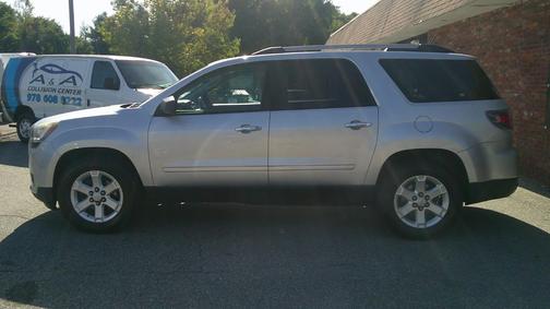 2015 GMC Acadia SLE-2