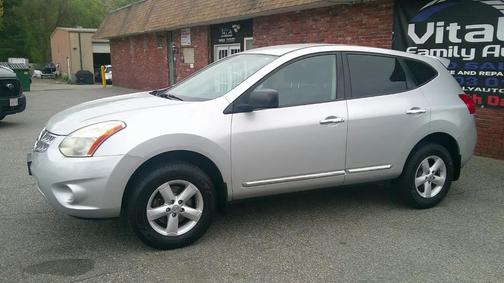 Silver 2012 Nissan Rogue S