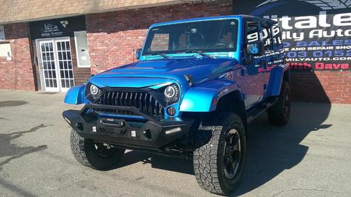 2014 Jeep Wrangler Unlimited Polar Edition