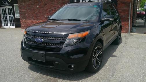 Black 2015 Ford Explorer Sport