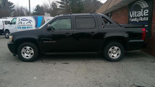 2011 Chevrolet Avalanche 1500 LS