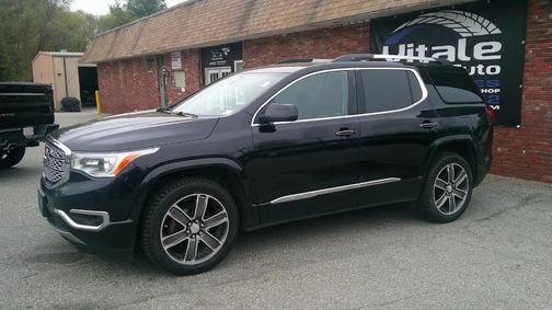 Black 2018 GMC Acadia Denali