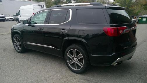 Black 2018 GMC Acadia Denali