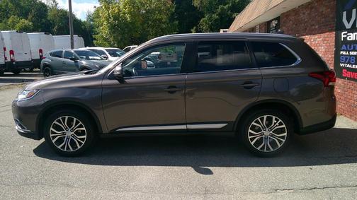 2017 Mitsubishi Outlander SEL