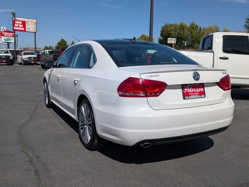 2014 Volkswagen Passat 1.8T Auto Sport