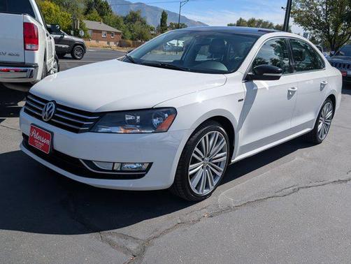 2014 Volkswagen Passat 1.8T Auto Sport