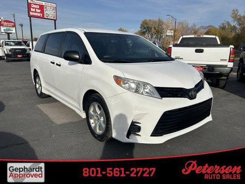 2018 Toyota Sienna SE