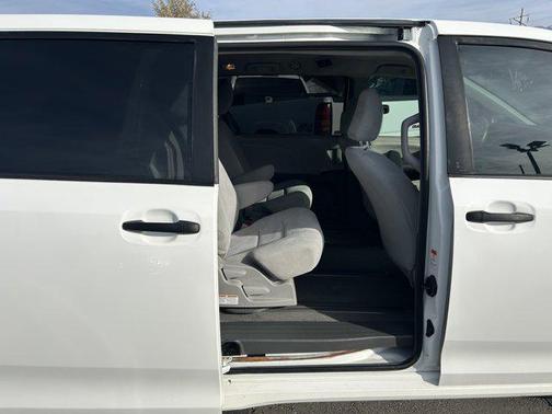 2018 Toyota Sienna SE
