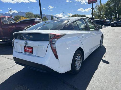 2016 Toyota Prius Two