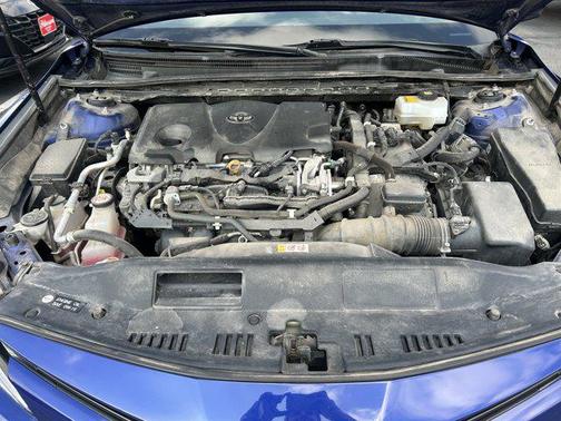 2018 Toyota Camry Hybrid LE