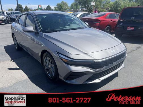 Fluid Metal 2025 Hyundai ELANTRA HEV Blue