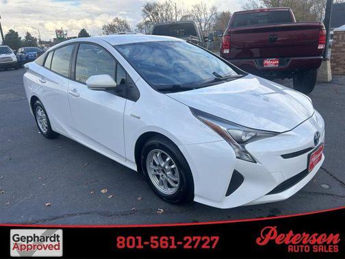 2016 Toyota Prius Two