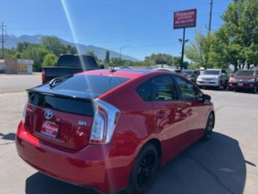 2014 Toyota Prius Two
