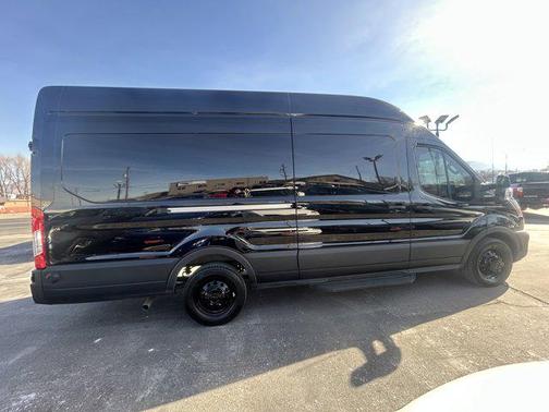 2022 Ford Transit-350 Base