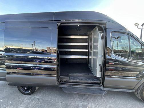 2022 Ford Transit-350 Base