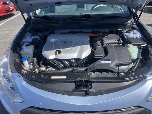 2013 Hyundai SONATA Hybrid Limited