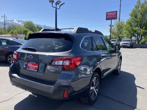 2018 Subaru Outback 3.6R Limited