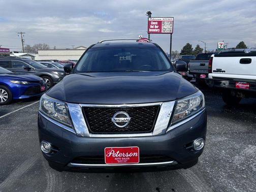 2014 Nissan Pathfinder SV