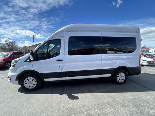 Oxford White 2023 Ford Transit-350 XLT