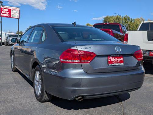 2014 Volkswagen Passat 1.8T S