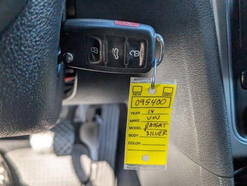 2014 Volkswagen Passat 1.8T S
