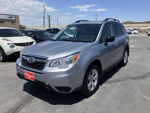 2016 Subaru Forester 2.5i
