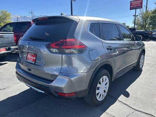 2018 Nissan Rogue S