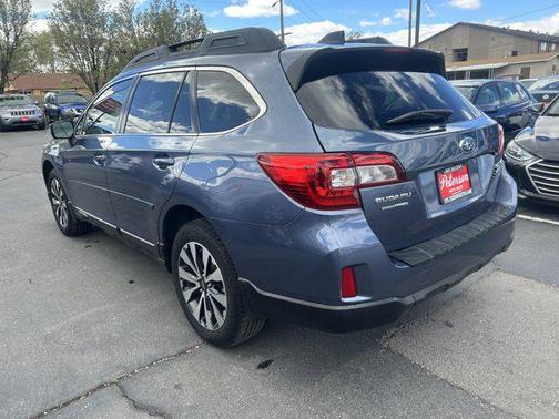 Lapis Blue Pearl 2016 Subaru Outback 2.5i Limited