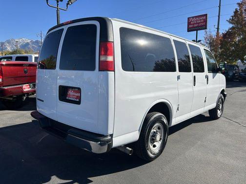 2008 Chevrolet Express 3500 Base