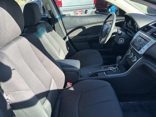 2013 Mazda Mazda6 i Sport