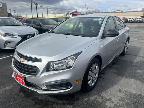 Silver Ice Metallic 2015 Chevrolet Cruze LS