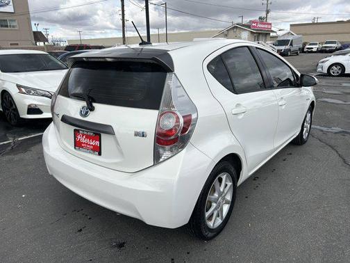 2012 Toyota Prius c Four