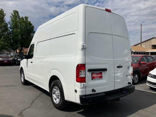 2020 Nissan NV Cargo NV2500 HD SV V8
