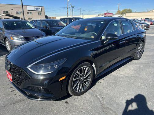 2020 Hyundai SONATA Limited