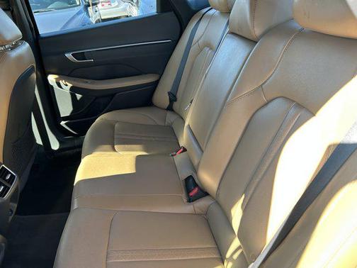 2020 Hyundai SONATA Limited