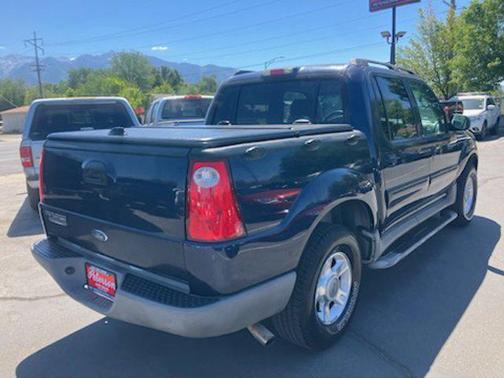 2003 Ford Explorer Sport Trac XLT
