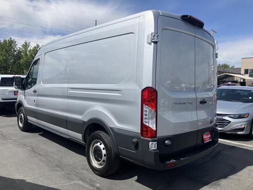 2018 Ford Transit-250 Base