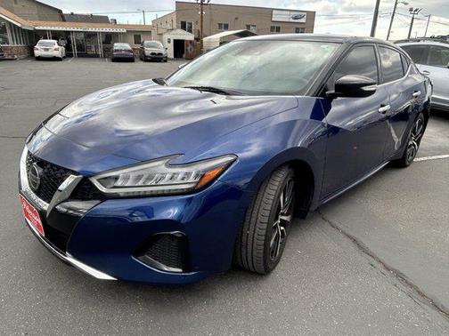 2022 Nissan Maxima SV Xtronic CVT