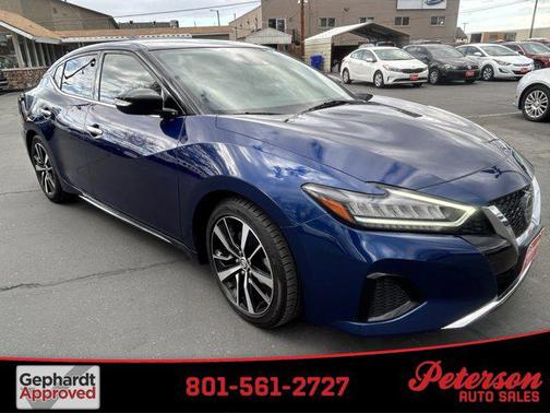 2022 Nissan Maxima SV Xtronic CVT