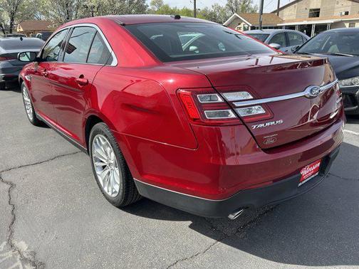 Ruby Red Metallic Tinted Clearcoat 2016 Ford Taurus Limited